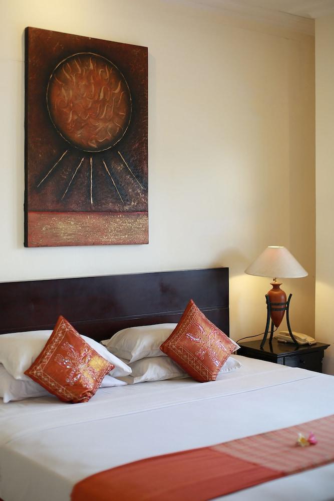 The Batu Belig Hotel & Spa Seminyak  Ngoại thất bức ảnh