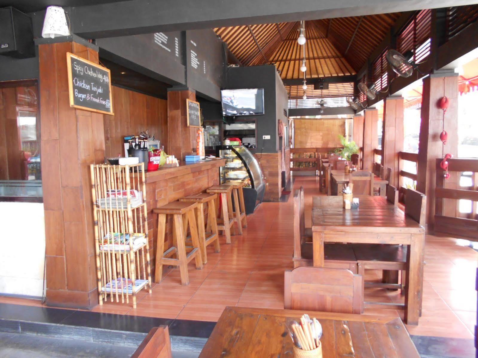 The Batu Belig Hotel & Spa Seminyak  Ngoại thất bức ảnh