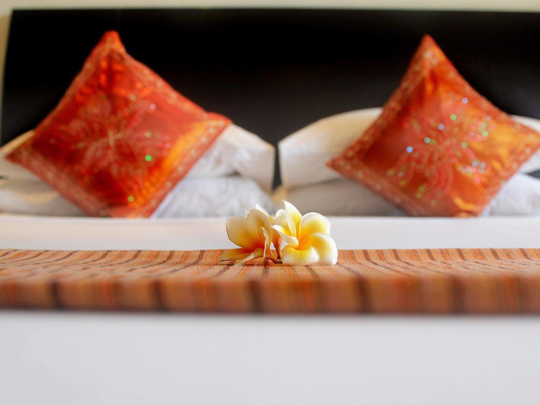 The Batu Belig Hotel & Spa Seminyak  Ngoại thất bức ảnh